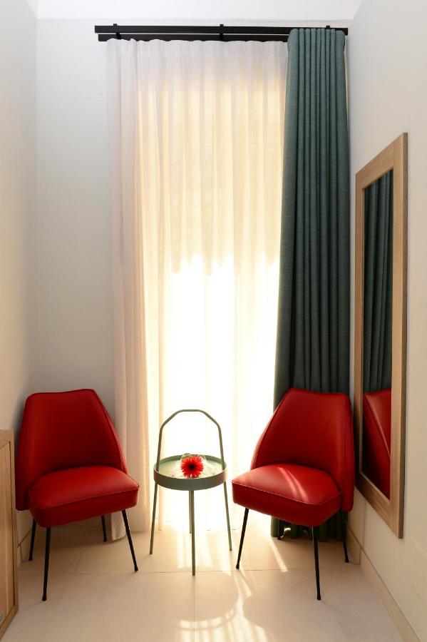 Dimora Del Cuore Guest House In Centro В'єсте Екстер'єр фото
